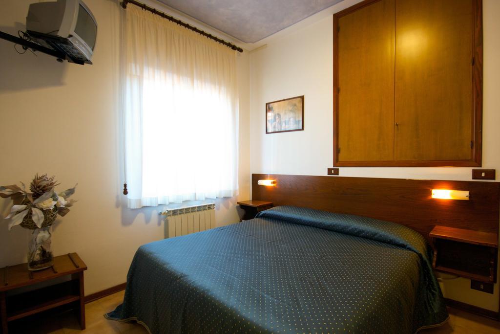 Affittacamere Dal Falco Pienza Phòng bức ảnh